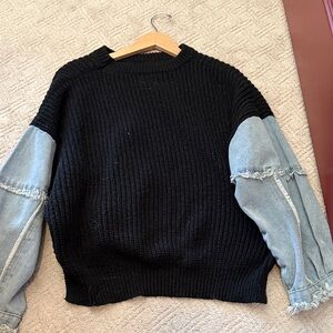 Black and Blue Women's Sweater